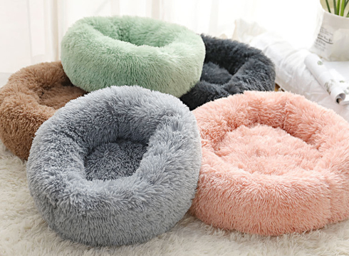 Cama redonda de felpa para perros pequeños y cachorros